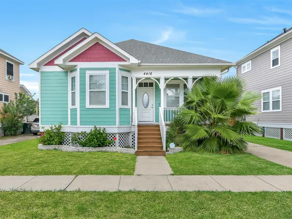 4418 N Live Oak Cir, Galveston, TX 77550