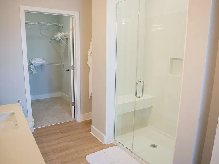 9505 Silver Collection Cir — Photo 10