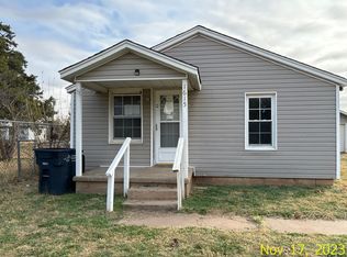 1615 S 3rd St, Enid, OK 73701