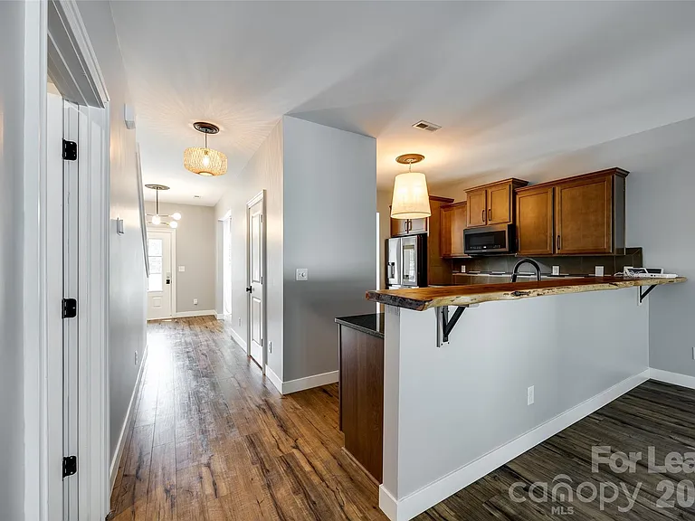 440 Battery Cir — Photo 10
