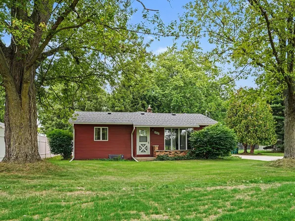 8722 S Sprinkle Rd, Portage, MI 49002