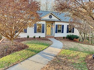 549 Kyle Rd, Winston Salem, NC 27104