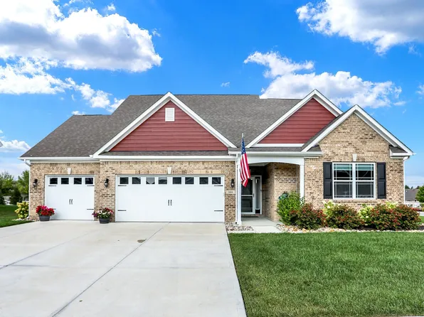 1684 Beach St, Greenwood, IN 46143