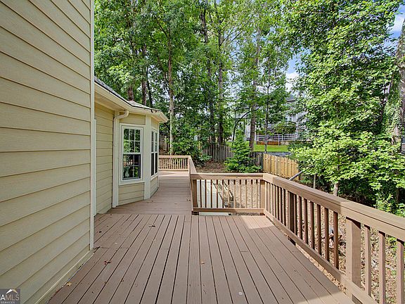 3rd image of 311 Clubhouse Ct NW