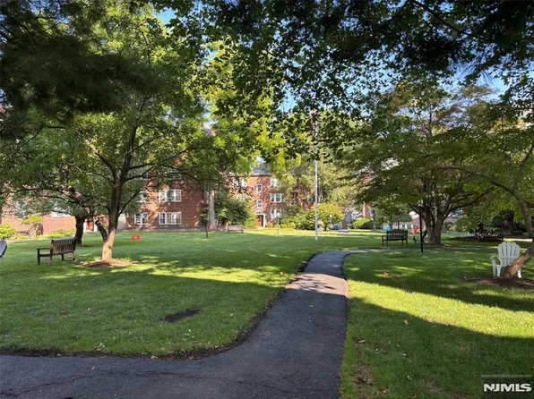 217 Prospect Ave Unit 5-2A, Cranford, NJ 07016