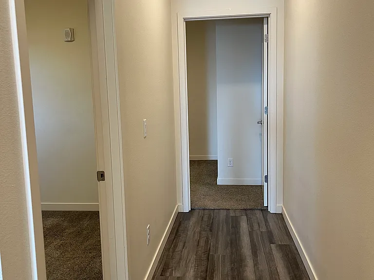 1736 NE 45th Ave #301 — Photo 16
