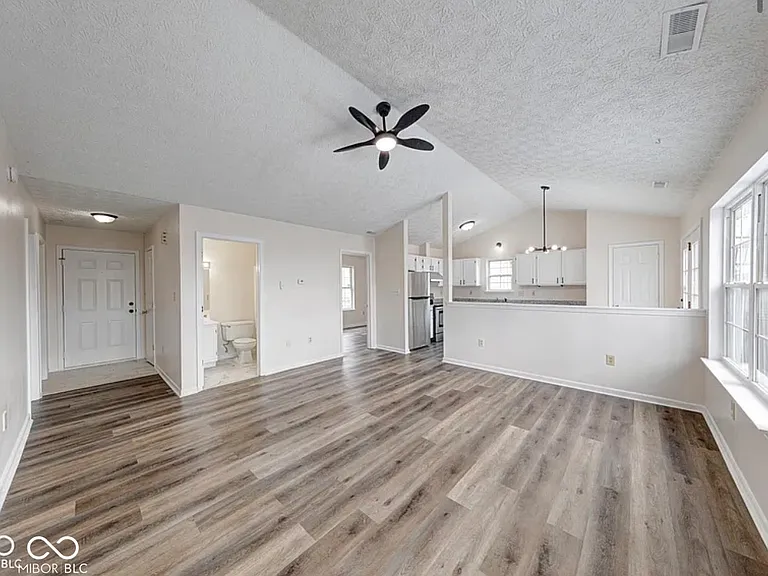 7621 Orchard Village Dr — Photo 5