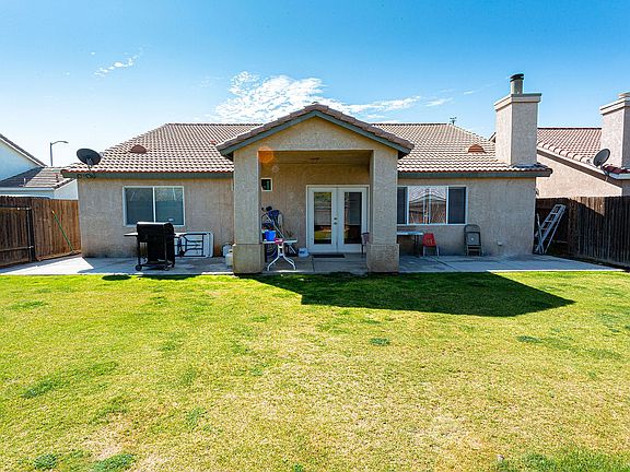 2nd image of 10108 Pinnacle Ridge Ave