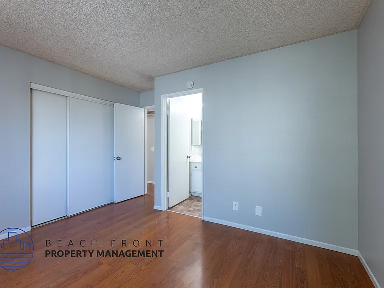 7739 Bradwelll Ave. — Photo 19