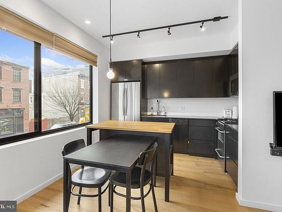 5th image of 2228 Frankford Ave APT 2