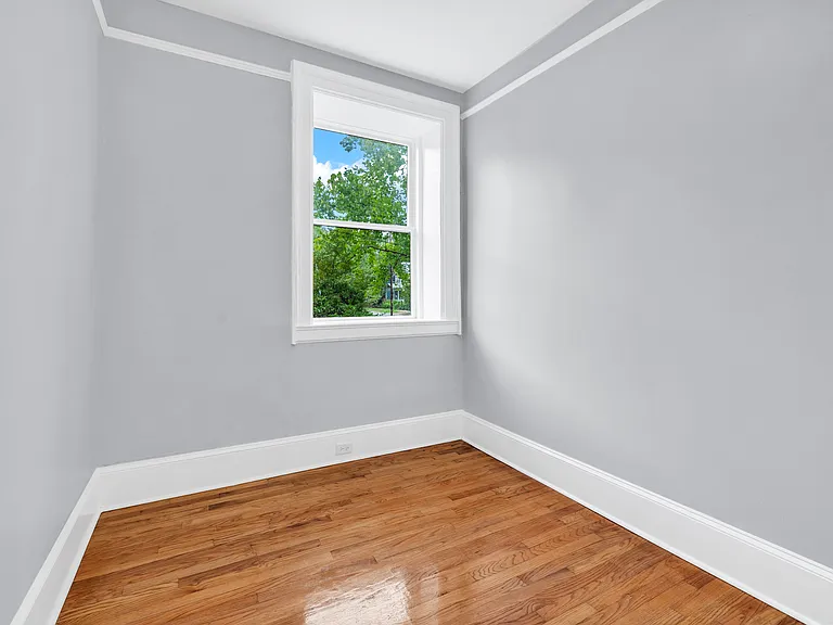 Cape Fear Apartments — Photo 22