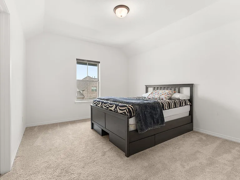 372 Hollister Dr — Photo 28