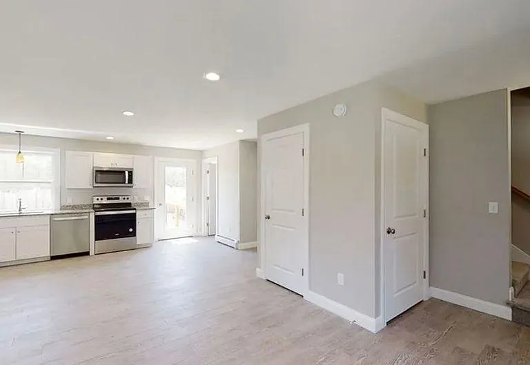 34 Chamberlain Dr #34 — Photo 2