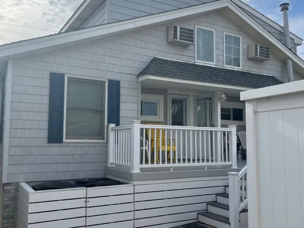 266 1st Ave, Manasquan, NJ 08736