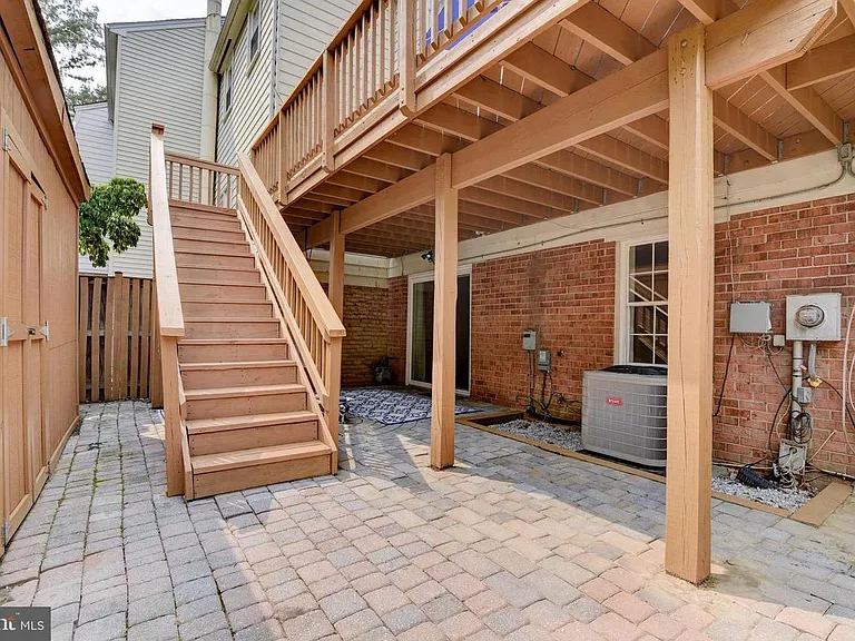 6341 Buffie Ct — Photo 35