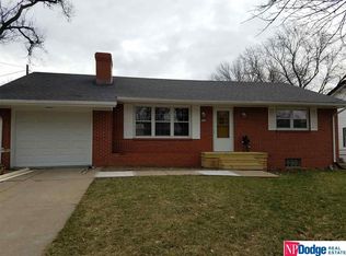 5017 N 55th St, Omaha, NE 68104