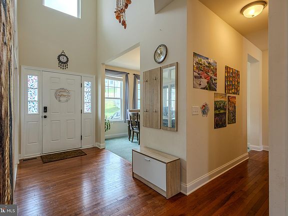 2nd image of 3365 Alydar Rd