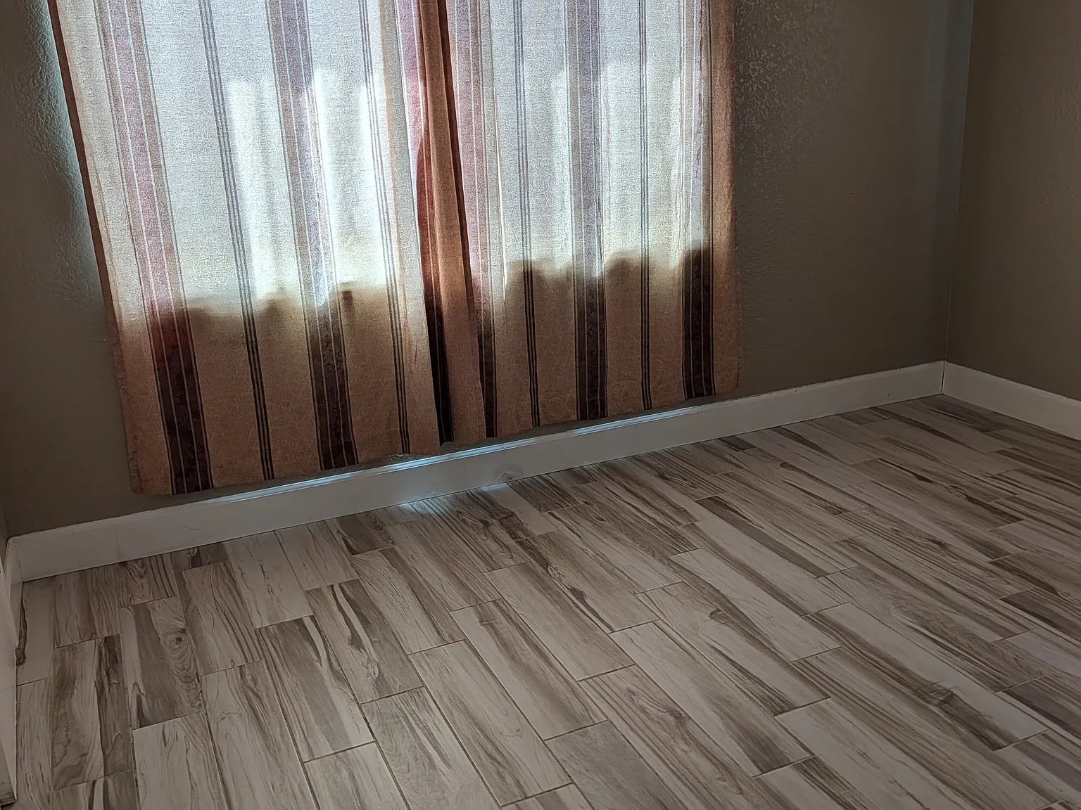 3 bed, 1524 sqft, $800 — Photo 4