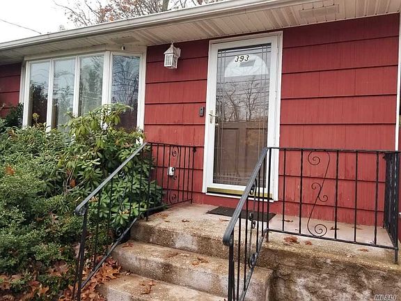 3rd image of 393 Front St