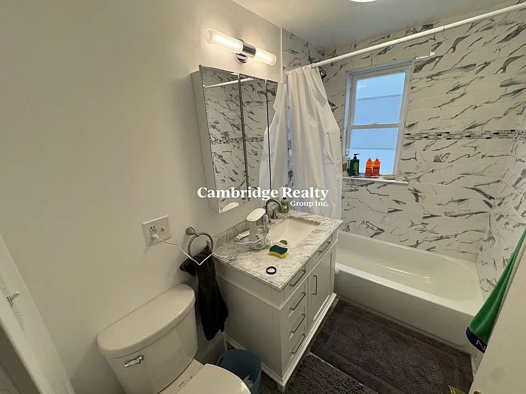 11 Burnham St #1T — Photo 18