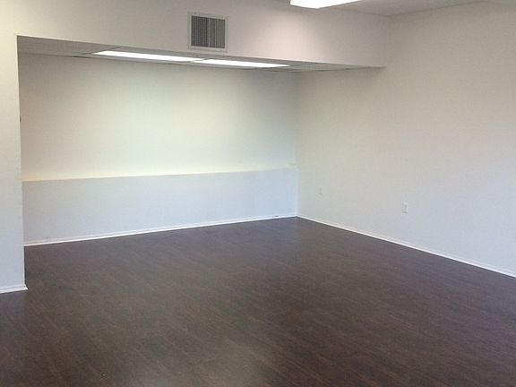 2nd image of 25660 Crenshaw Blvd Ste 0105