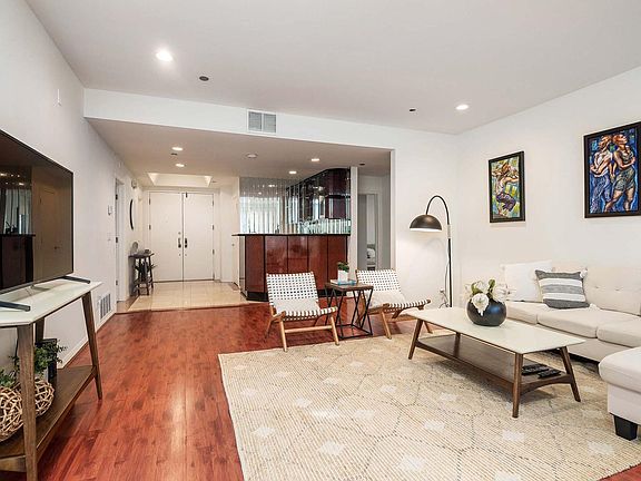 5th image of 125 N Gale Dr APT 207