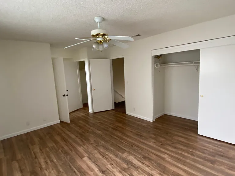 19072 Florida St #14 — Photo 16