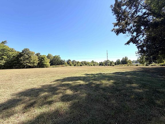 3rd image of 2360 John Hill Rd