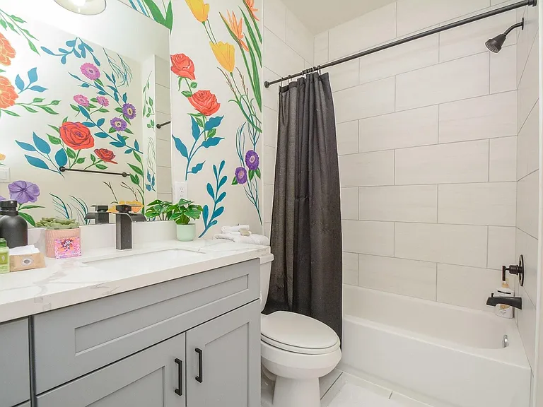 1504 Evelyn St — Photo 13