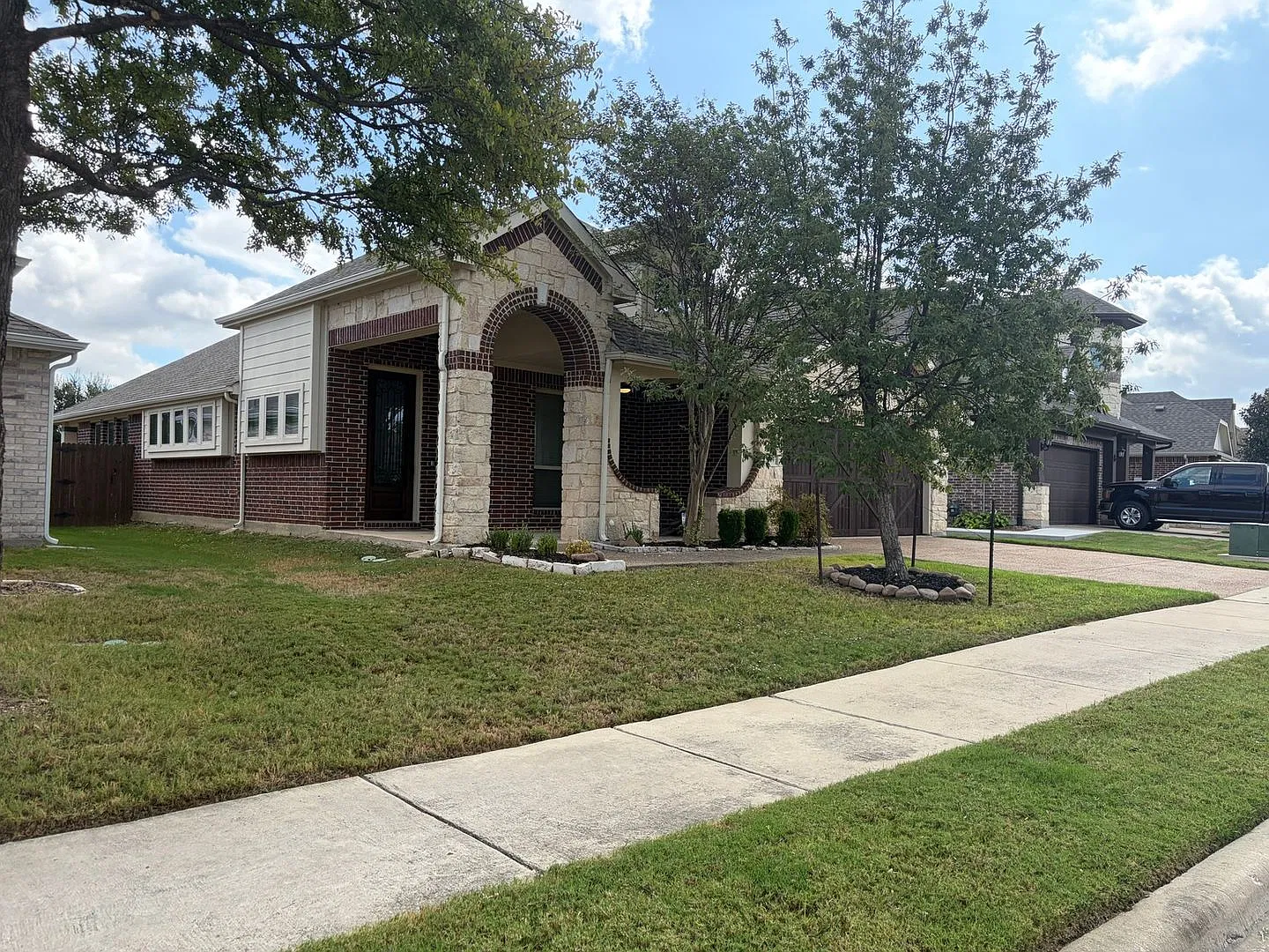 3 Bedroom Single Family Home in Little Elm — Photo 1