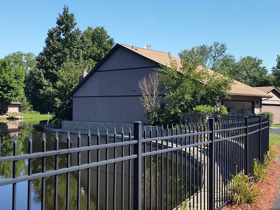 1st image of 2222 Island Dr