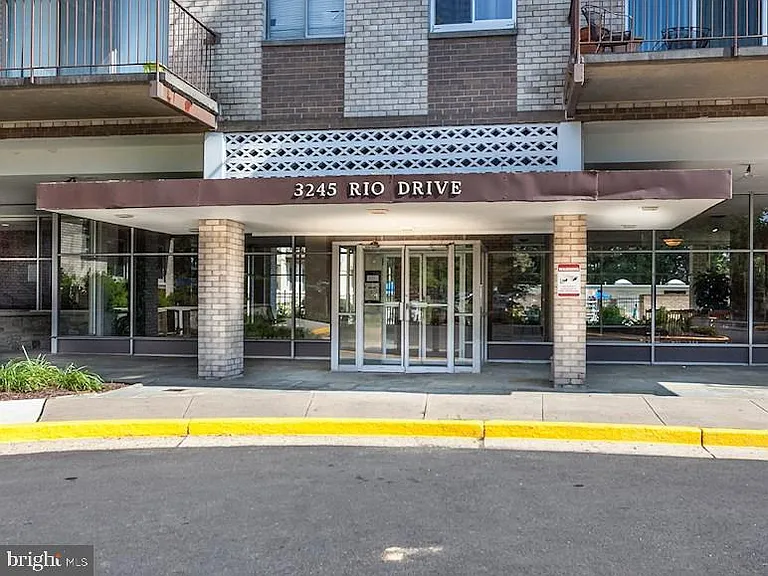 3245 Rio Dr #604 — Photo 13