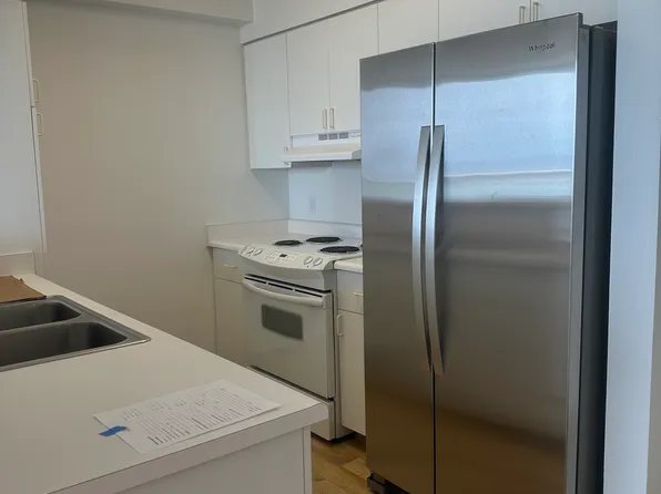 215 N King St, Honolulu, HI