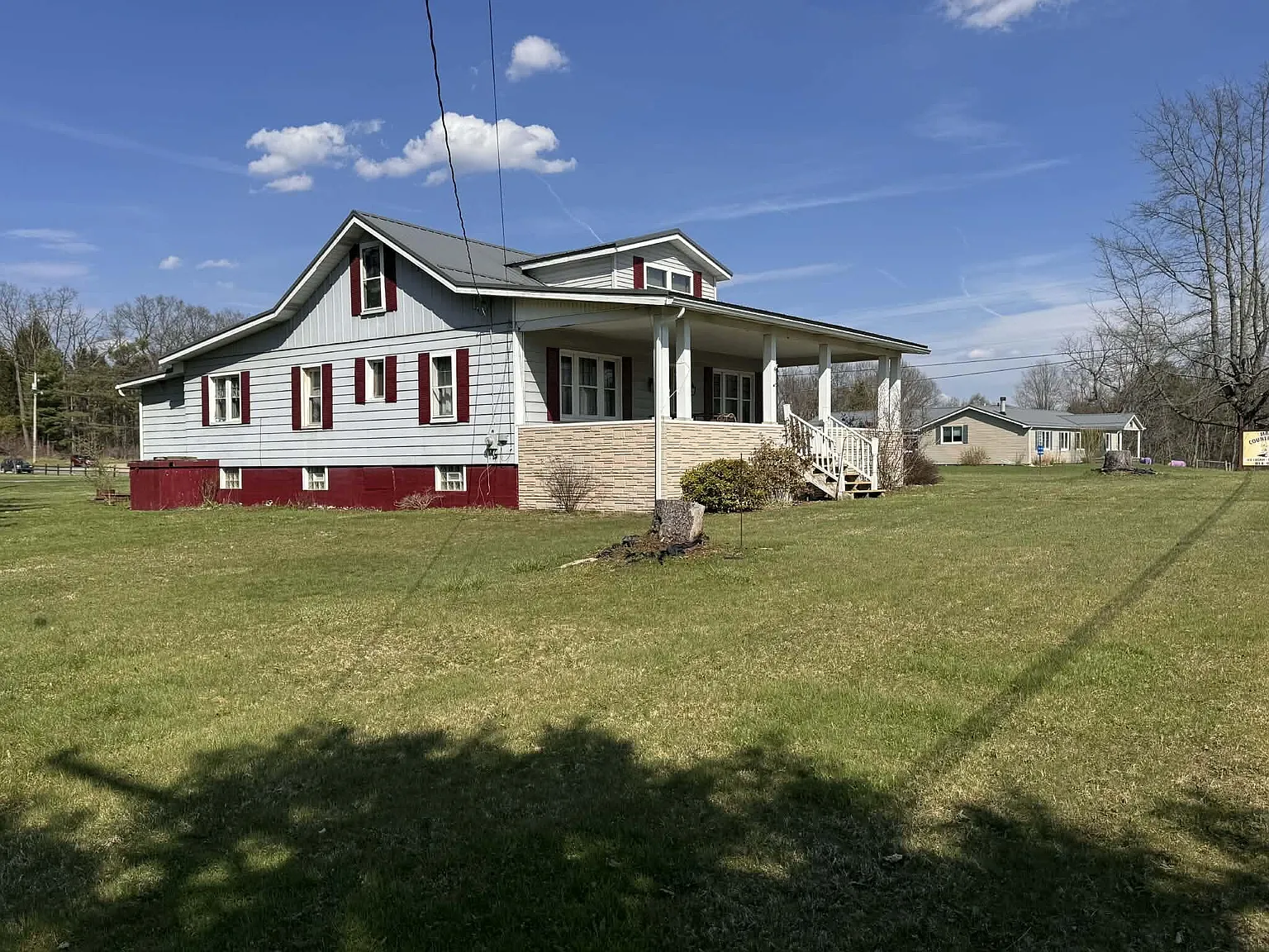 18169 Us Highway 322 photo 1