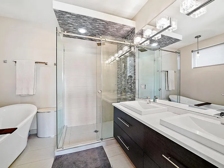 1113 N Ashland Ave #1 — Photo 11