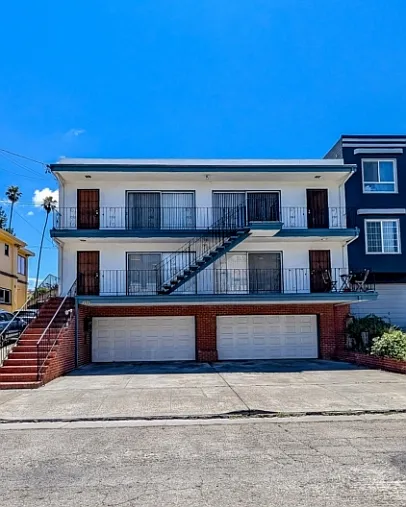 2640 8th Avenue - A — Photo 3