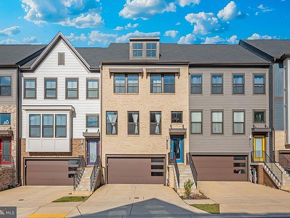 2nd image of 809 Teacher Mitchell Rd