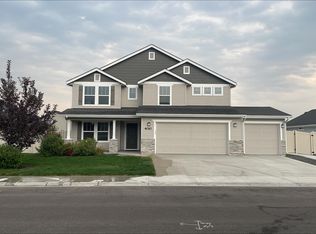 4010 E Eagle Ridge Dr, Nampa, ID 83687