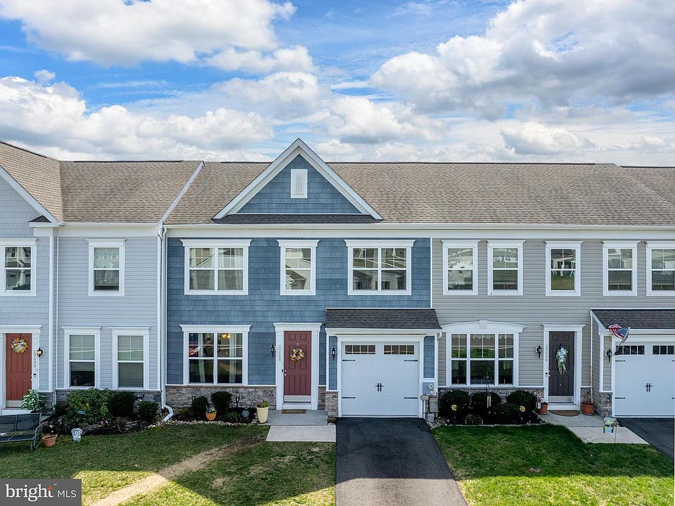1st image of 29688 Cobblestone Way