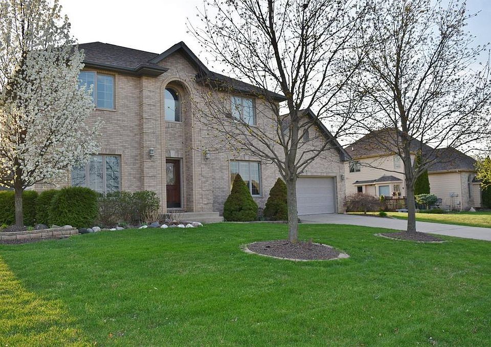 1st image of 10500 Erie Dr