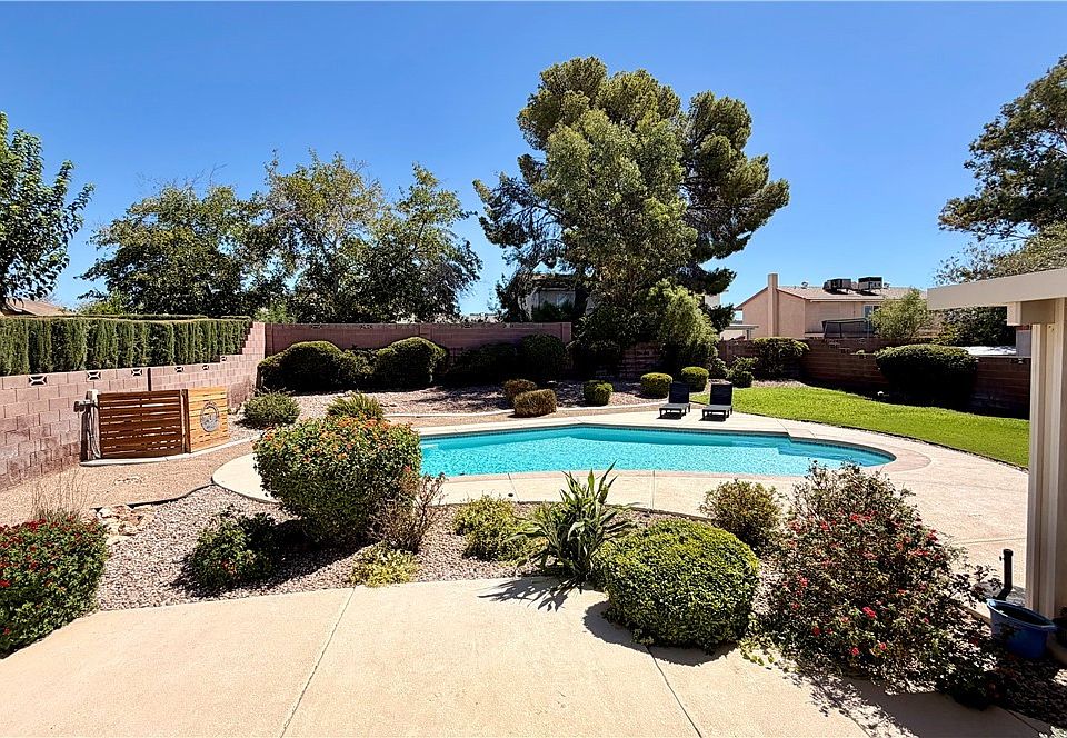 1st image of 1515 Della Ct