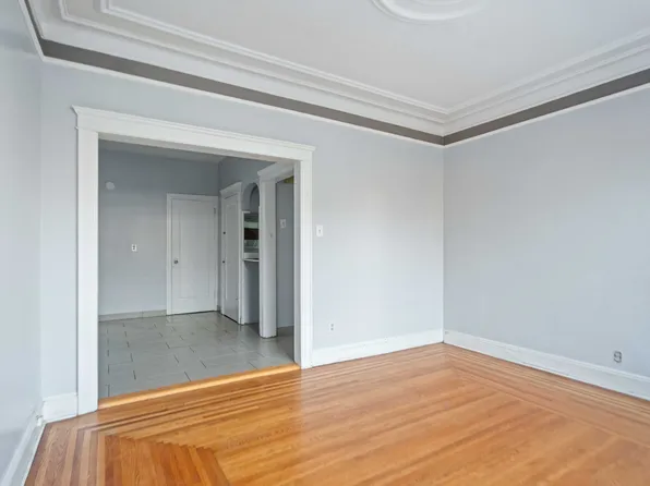 170 Palisade Avenue image 9 of 16