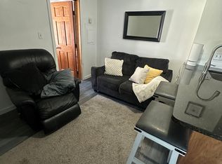 16 M St #C, Hampton, NH 03842