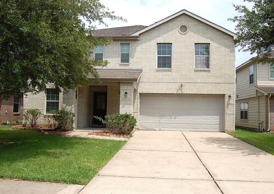 1st image of 1127 Concord Pl