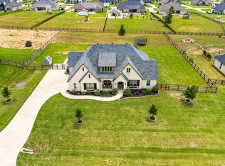 3809 Crockett Ln, Northlake, TX 76226