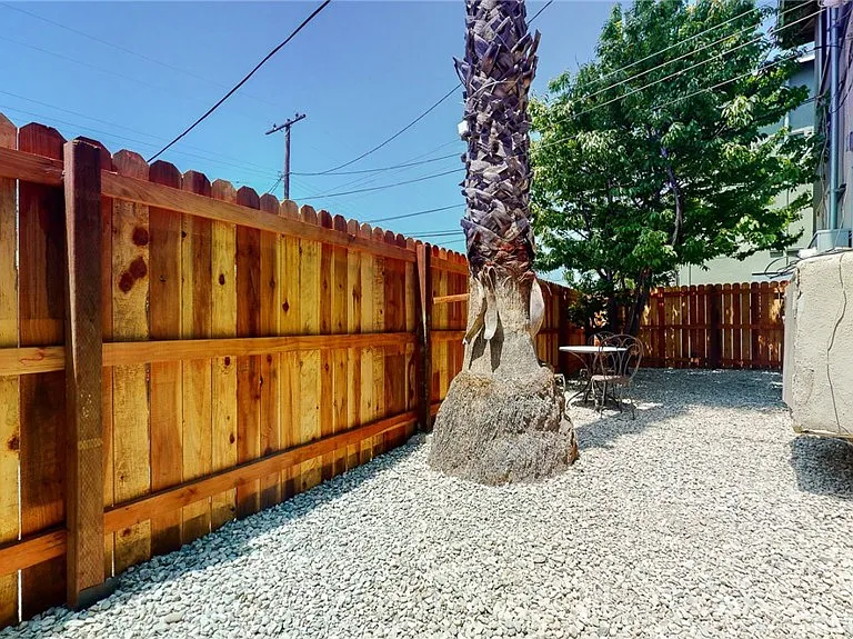 239 1/2 3rd Ave — Photo 22