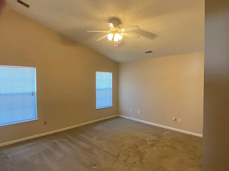 1351 Pinyon Pine Dr — Photo 4