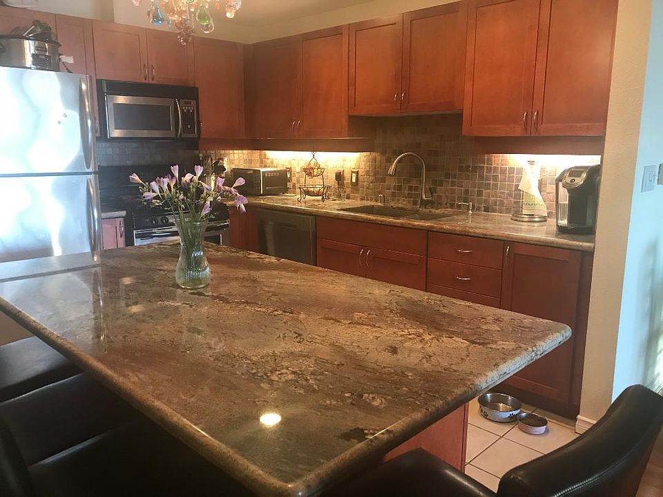 2nd image of 1240 India St Unit 701