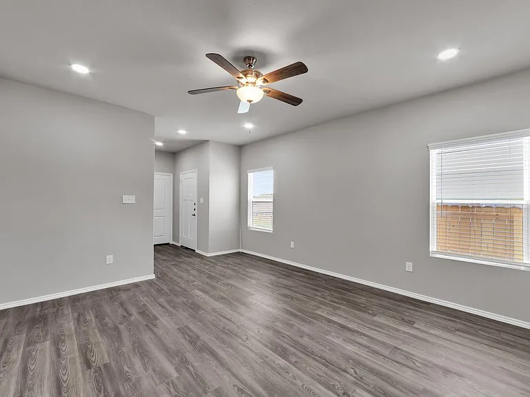 6734 Summer Fest Dr — Photo 12