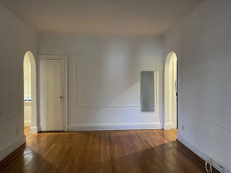 7427 Boulevard East #1 — Photo 1